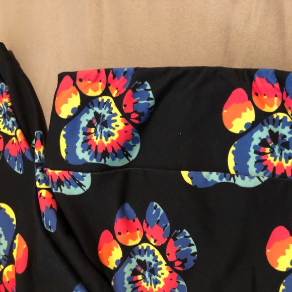 Karmen Anne Leggings Black Tie-Dye Paw Print TC2 NWOT - Picture 3 of 5